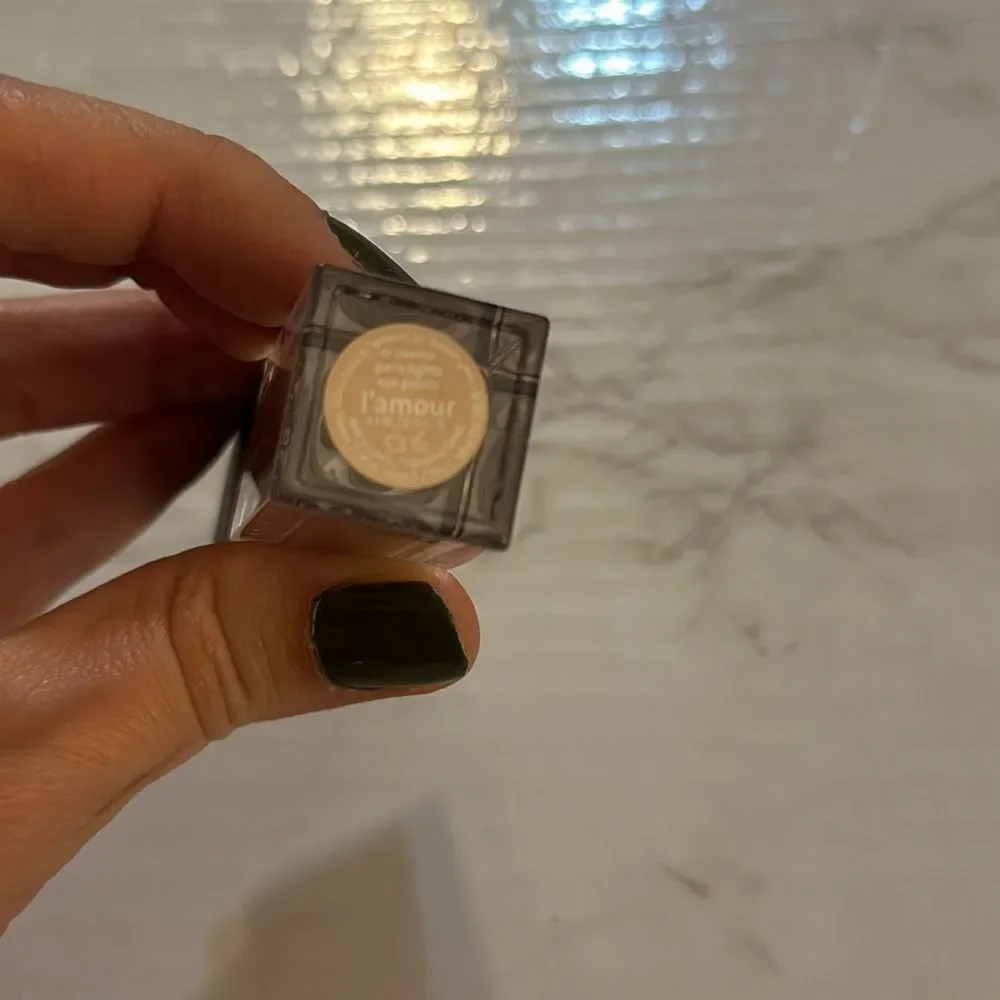 Jouer Cosmetics Paris Lights Eye Paint Liquid Eyeshadow in l’amour metallic pink